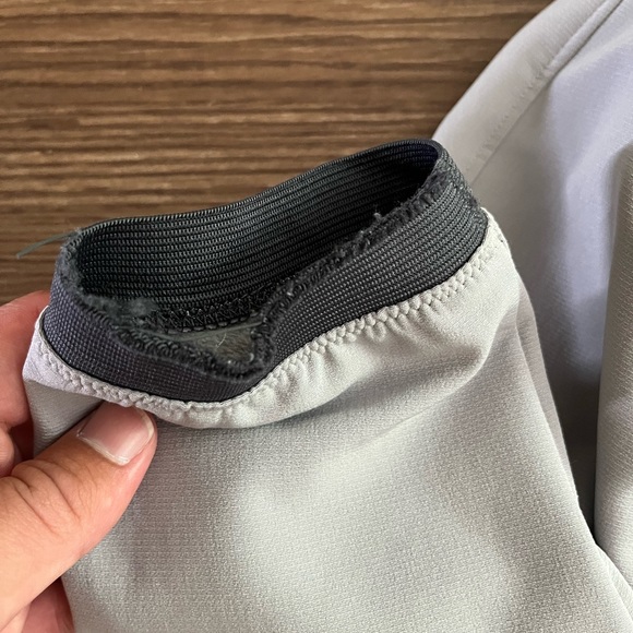 NorthFace 1/4 Zip - Picture 2 of 3